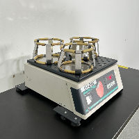 New Brunswick Innova 2100 Platform Shaker image 0